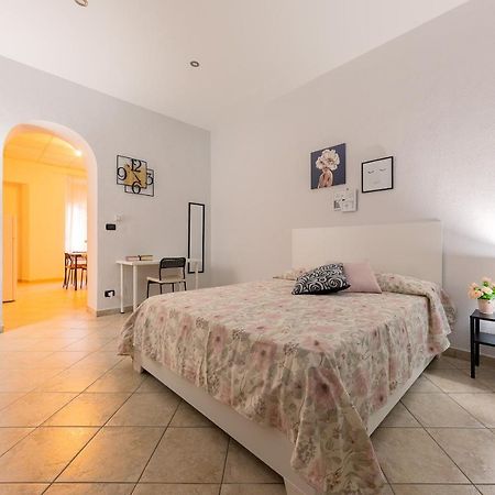 La Gioiosa - Top Location - Modern Apartment Near Metro Bengasi Torino Eksteriør bilde