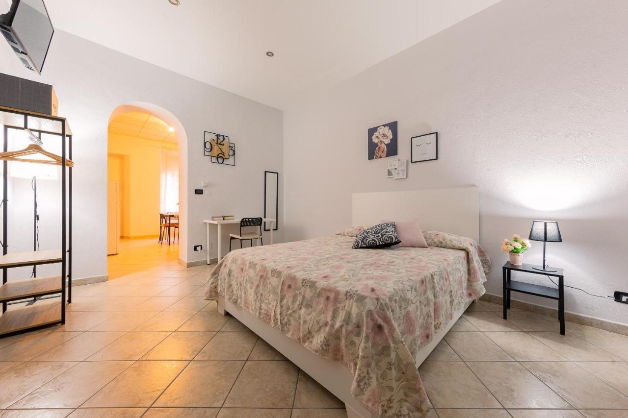 La Gioiosa - Top Location - Modern Apartment Near Metro Bengasi Torino Eksteriør bilde